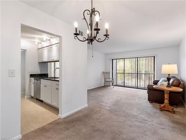 9540 Green Cypress LN 10-B2, Fort Myers, FL 33905