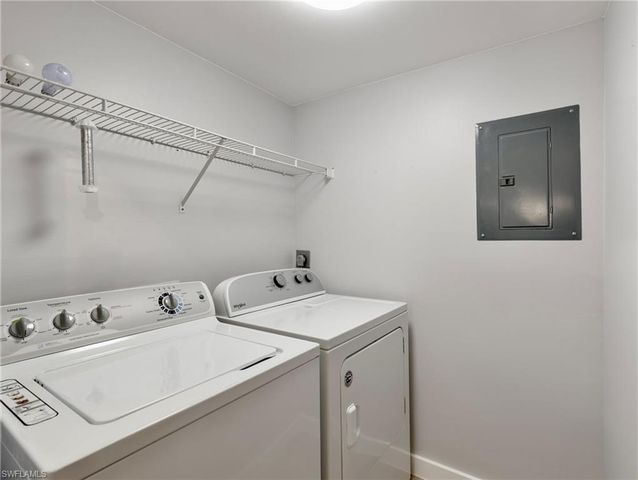 9540 Green Cypress LN 10-B2, Fort Myers, FL 33905