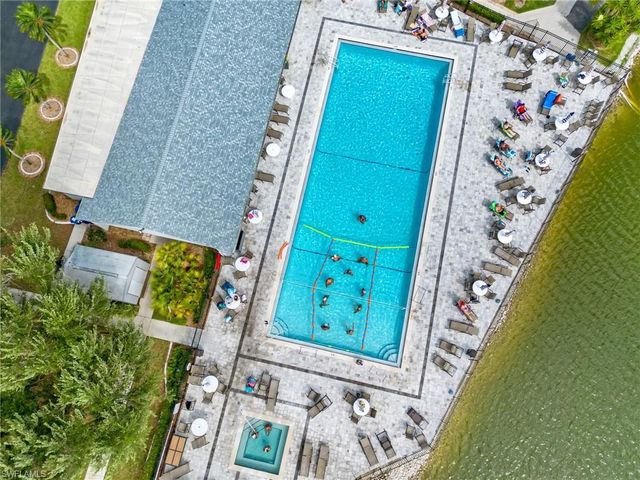 9540 Green Cypress LN 10-B2, Fort Myers, FL 33905