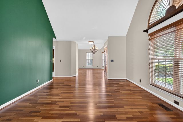 6116 Bradford Hills Dr, Nashville, TN 37211