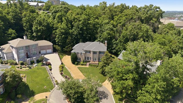 128 Abbeywood Dr, Nashville, TN 37215