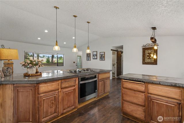 20112 NW Krieger Road, Ridgefield, WA 98642