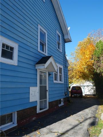 986 Bay Street, Rochester, NY 14609