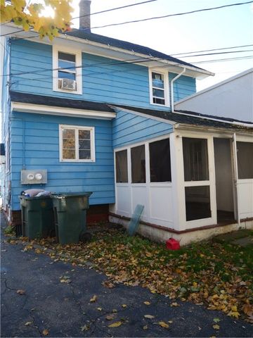 986 Bay Street, Rochester, NY 14609