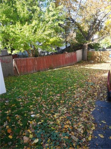 986 Bay Street, Rochester, NY 14609