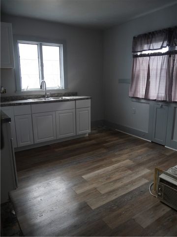 986 Bay Street, Rochester, NY 14609