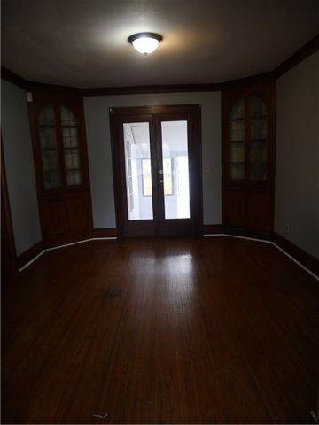 986 Bay Street, Rochester, NY 14609