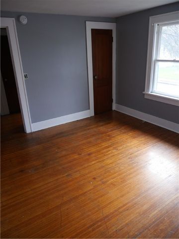 986 Bay Street, Rochester, NY 14609