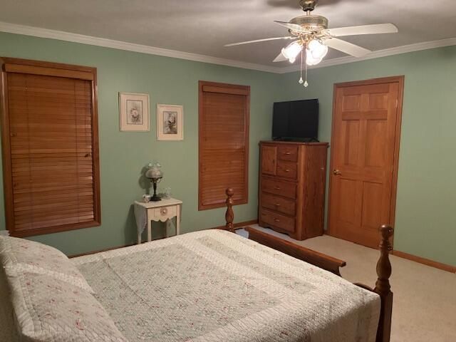 11807 Laurie Drive, Wheatfield, IN 46392