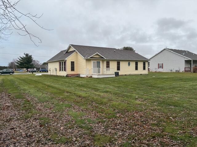 11807 Laurie Drive, Wheatfield, IN 46392