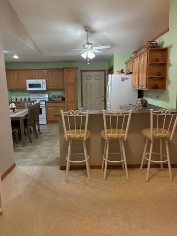 11807 Laurie Drive, Wheatfield, IN 46392