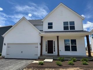 121 Sienna Glenn Drive, Lewis Center, OH 43035