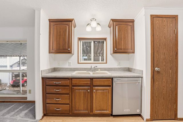 208 S Neyland Dr, Liberty Lake, WA 99019