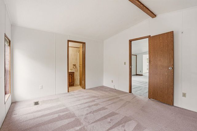 208 S Neyland Dr, Liberty Lake, WA 99019