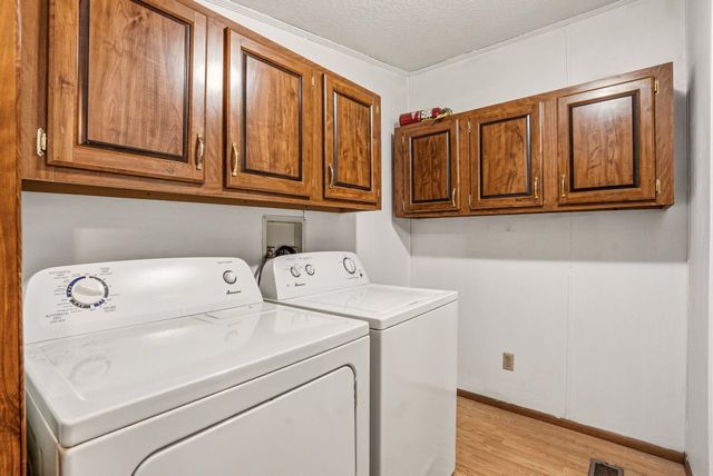 208 S Neyland Dr, Liberty Lake, WA 99019