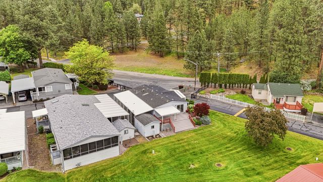 208 S Neyland Dr, Liberty Lake, WA 99019