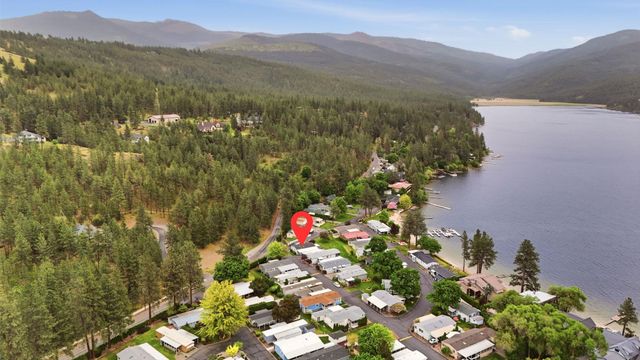 208 S Neyland Dr, Liberty Lake, WA 99019