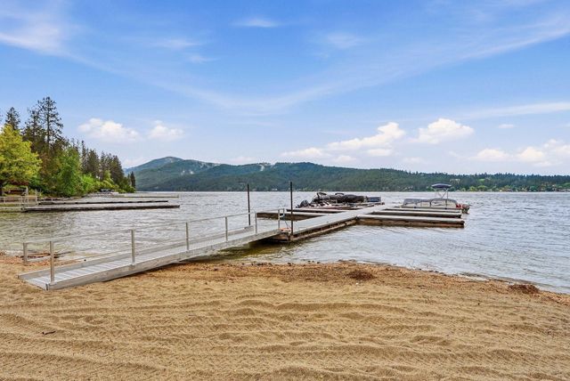 208 S Neyland Dr, Liberty Lake, WA 99019