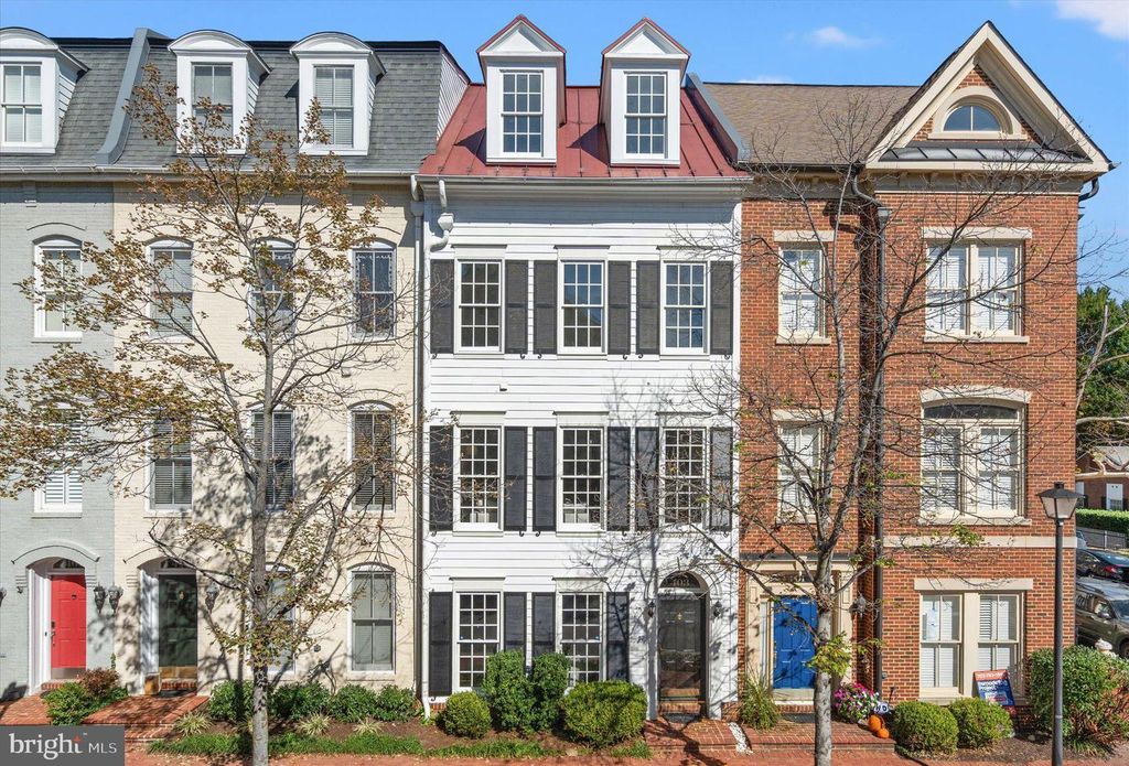 403 PRINCESS ST, Alexandria, VA 22314