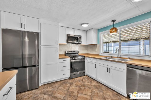 222 Settles Drive, Cathedral City, CA 92234