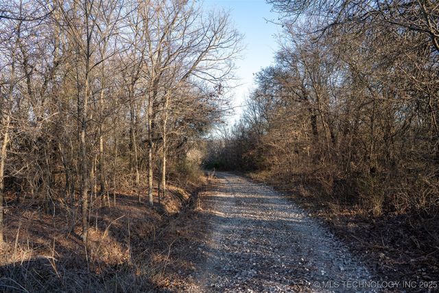 75 Ferguson Road, Mounds, OK 74047