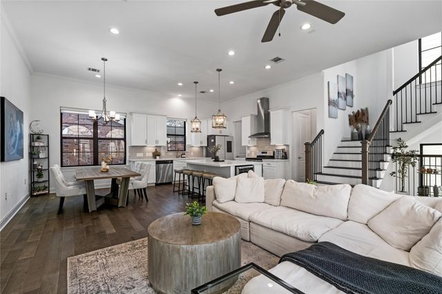 3319 Beverly Forest Drive, Houston, TX 77057