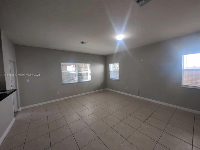 146 NE 36th Ter, Homestead, FL 33033