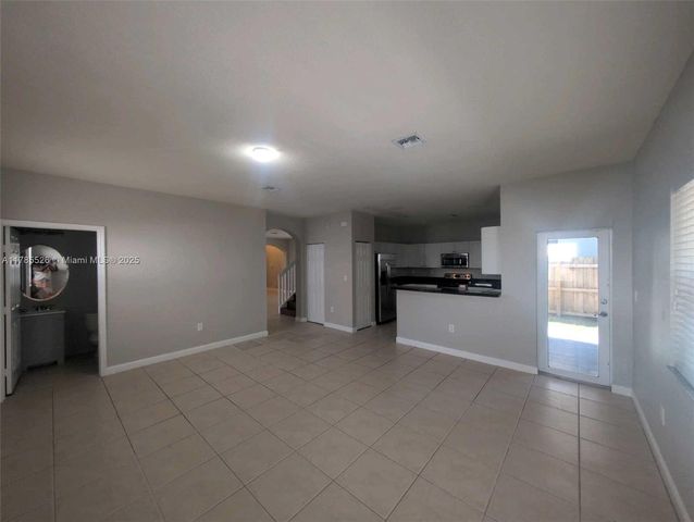 146 NE 36th Ter, Homestead, FL 33033