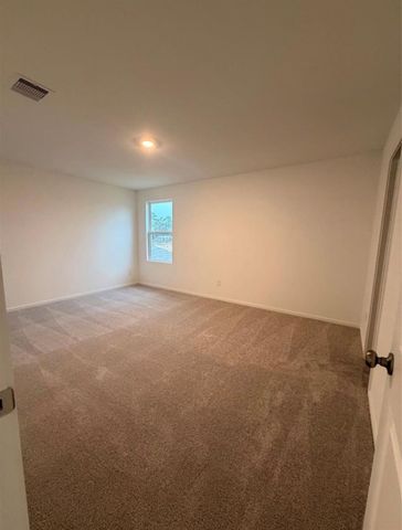 1719 W Stroker Road, Crosby, TX 77532