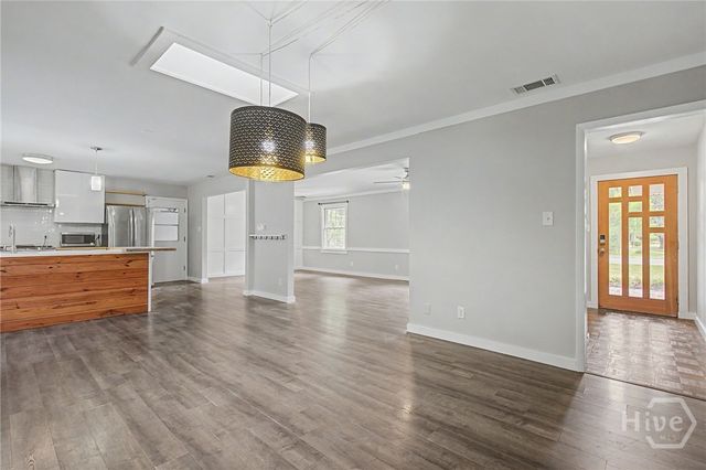 9 Glen Eden Court, Savannah, GA 31419