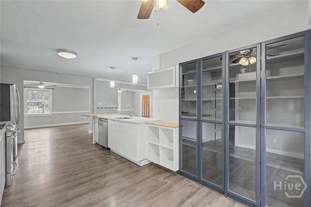9 Glen Eden Court, Savannah, GA 31419