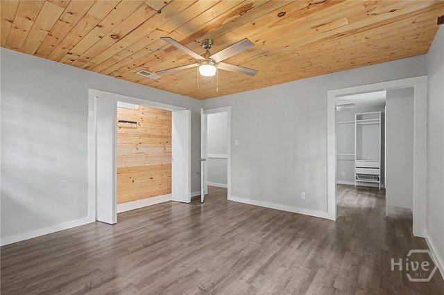 9 Glen Eden Court, Savannah, GA 31419