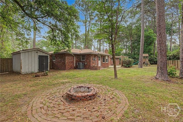 9 Glen Eden Court, Savannah, GA 31419