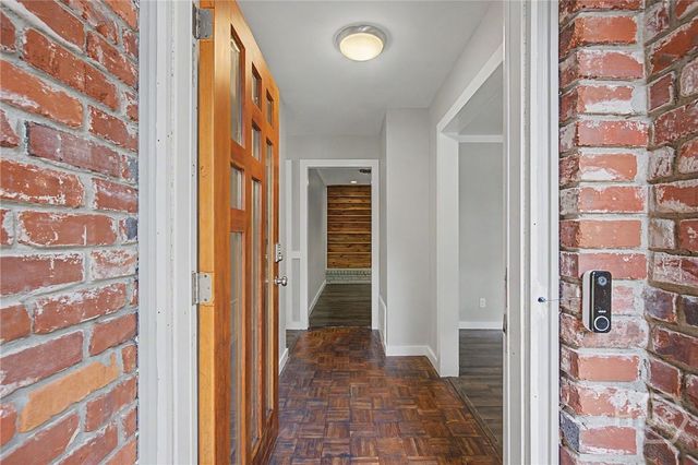 9 Glen Eden Court, Savannah, GA 31419