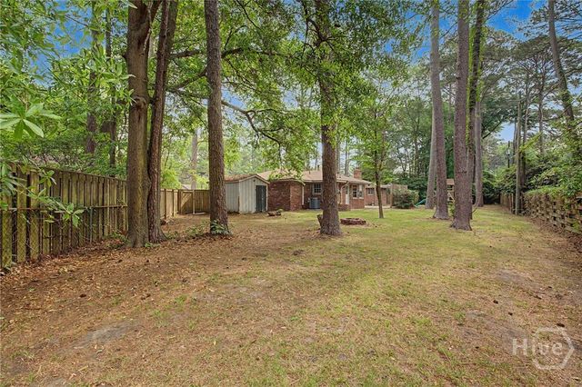 9 Glen Eden Court, Savannah, GA 31419
