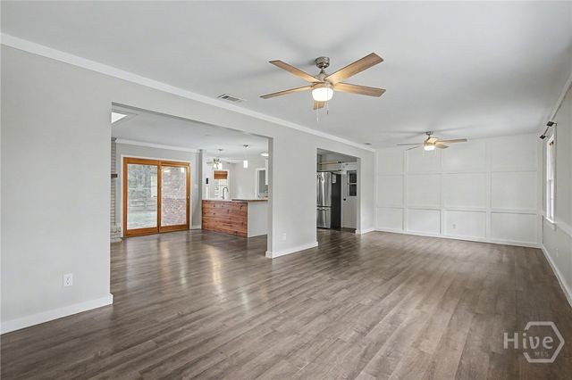 9 Glen Eden Court, Savannah, GA 31419