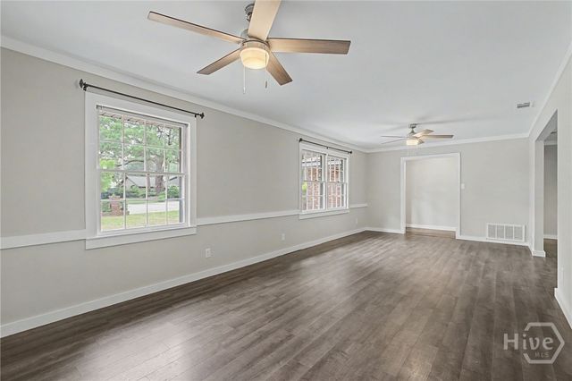 9 Glen Eden Court, Savannah, GA 31419