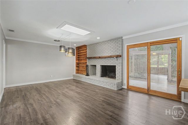 9 Glen Eden Court, Savannah, GA 31419