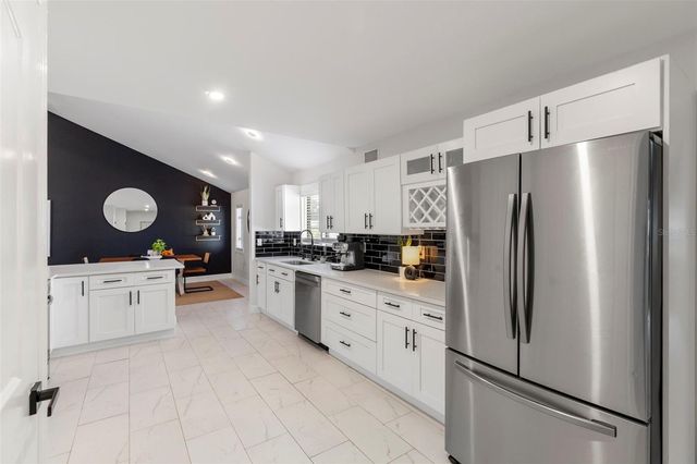 1008 MICHIGAN BOULEVARD, Dunedin, FL 34698