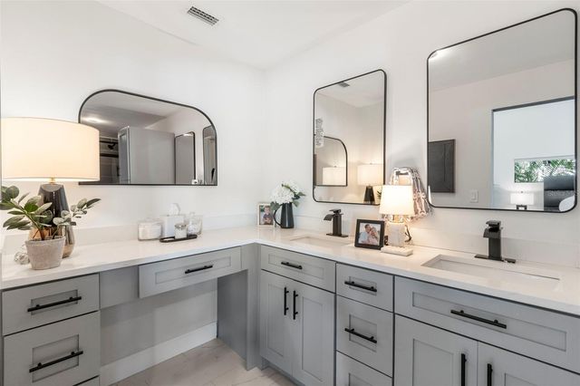 1008 MICHIGAN BOULEVARD, Dunedin, FL 34698