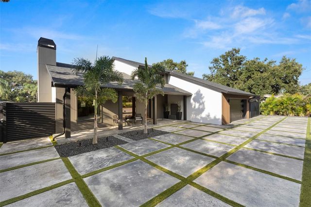 1008 MICHIGAN BOULEVARD, Dunedin, FL 34698