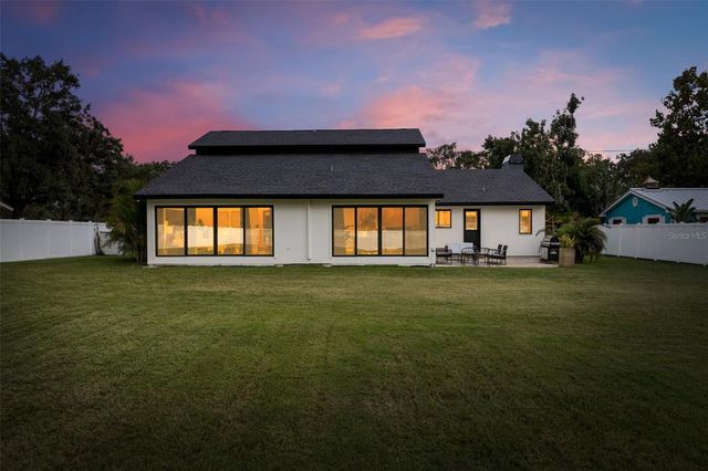 1008 MICHIGAN BOULEVARD, Dunedin, FL 34698