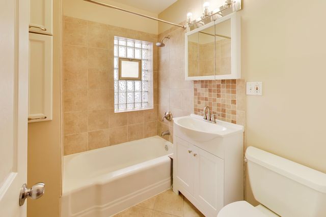 6545 N Natoma Street, Chicago, IL 60631