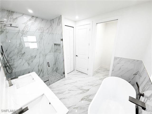 852 Chipley ST E, Lehigh Acres, FL 33974