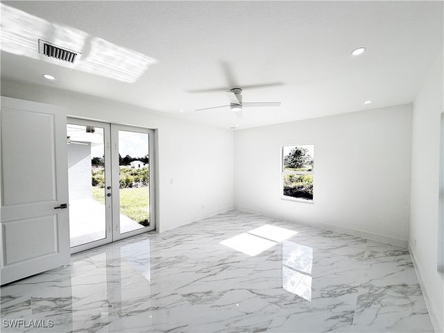 852 Chipley ST E, Lehigh Acres, FL 33974