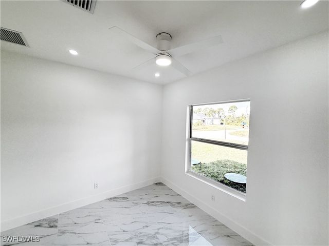 852 Chipley ST E, Lehigh Acres, FL 33974