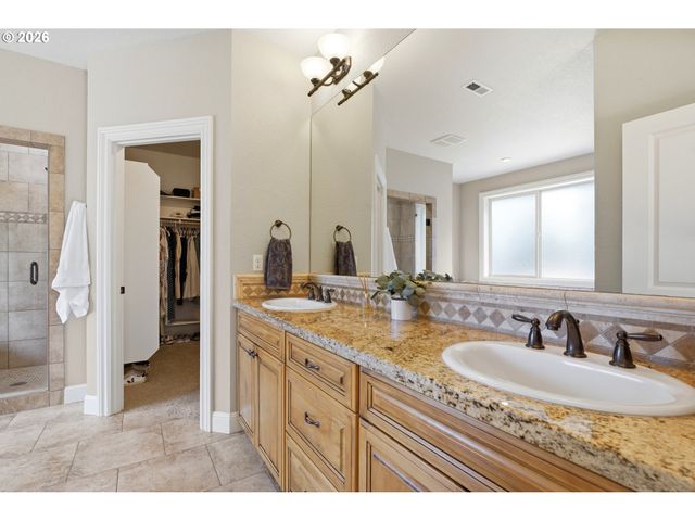 1518 Nw 37TH Ave, Camas, WA 98607