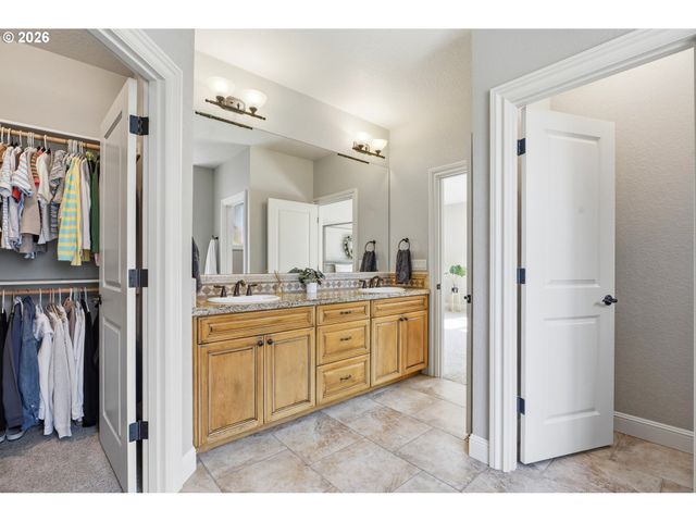 1518 Nw 37TH Ave, Camas, WA 98607