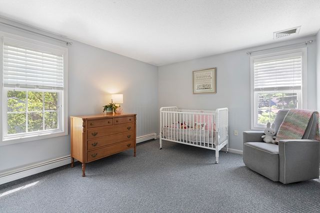 169 Brook St, Franklin, MA 02038