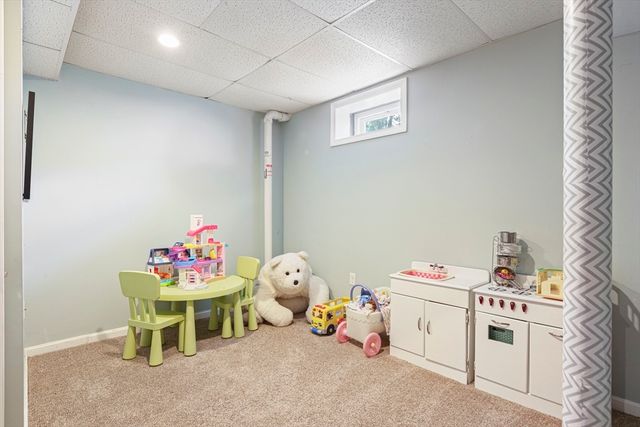 169 Brook St, Franklin, MA 02038